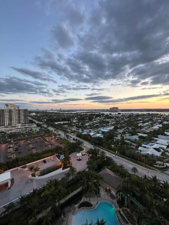 Singer Island Beach Resort And Spa, Located At The Palm Beach Resort Riviera Beach Exterior foto